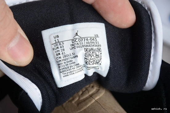 Rep EP 1 DC0774-041 Black  White Jordan Low (W) University DC0774-041 Blue 0301